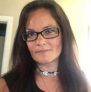 Meet your Posher, Tina